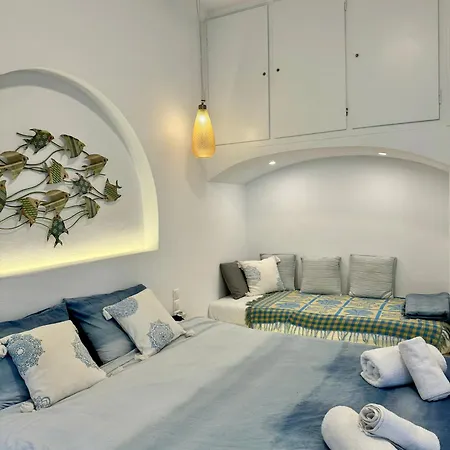 Cycladic Cove In Naxos Town * Naxos City